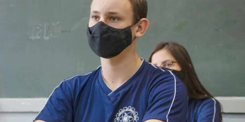 O regime de internato será oferecido exclusivamente a alunos que moram em outros municípios, sem cobrança de taxa de alimentação e hospedagem.