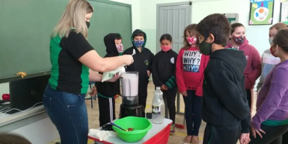 Temática causou curiosidade e ampla participação da turma