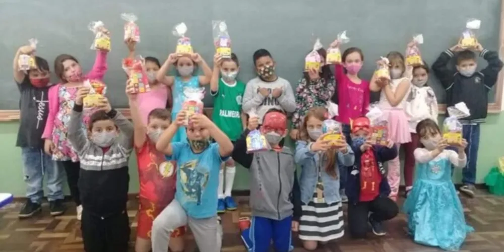 Diversão e homenagens marcaram mês de outubro