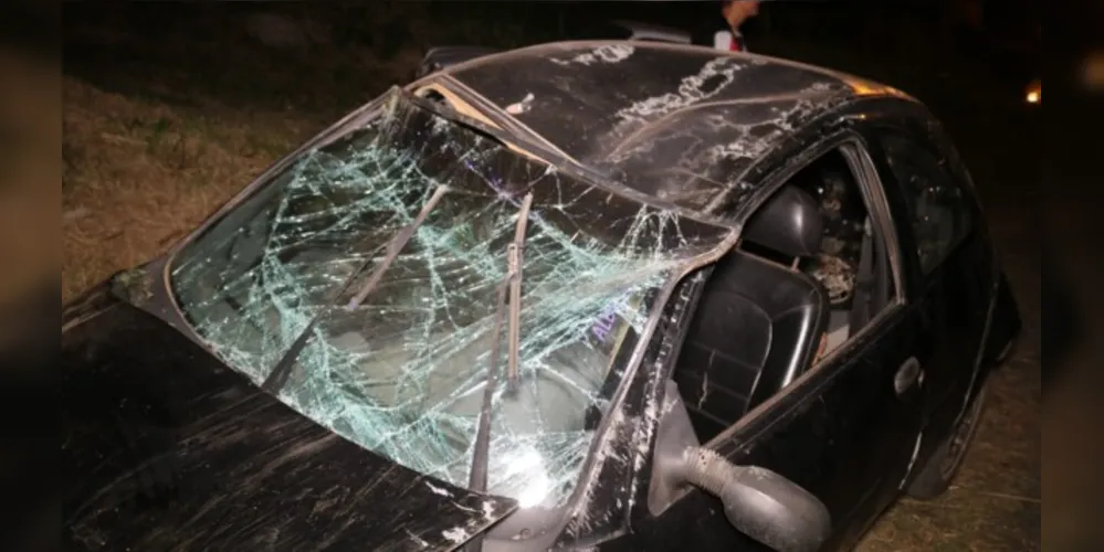 Acidente ocorreu durante noite de sexta-feira (26), na rua Humberto de Campos