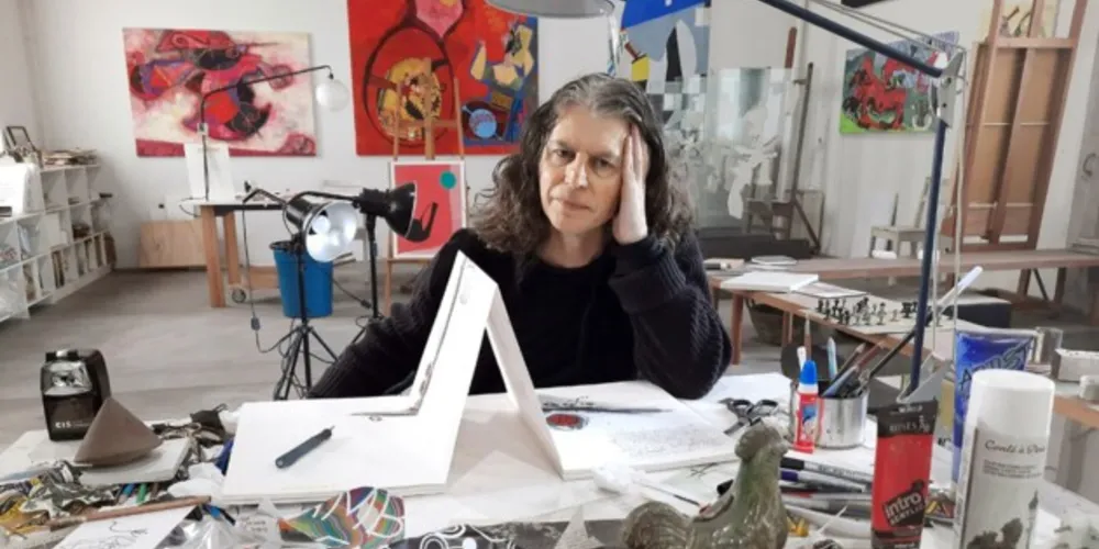  Carlos Dala Stella é um dos principais artistas contemporâneos do Paraná