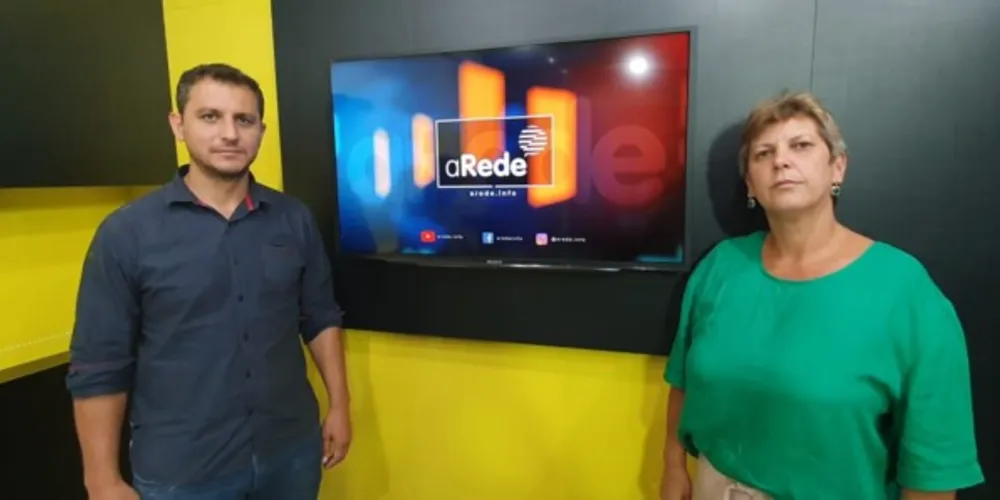 Prefeito Douglas Modesto e vice Ivonete Costa avaliam ações tomadas no primeiro ano de madato. Geração de emprego e qualificação na saúde se destacam entre as principais conquistas