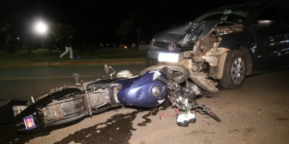 O jovem sofreu ferimentos graves e chegou a ficar inconsciente, ele foi encaminhado ao Hospital Universitário Regional