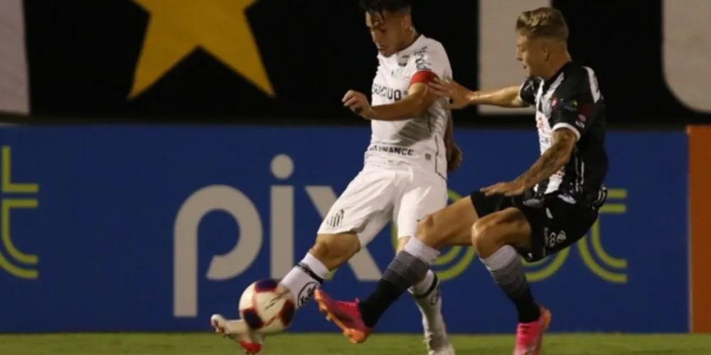 Derrota de virada não abalou o elenco operariano que continua com chances de classificação para a próxima fase