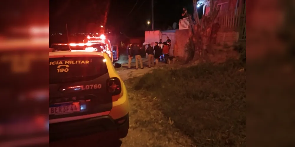 Homicídio ocorreu durante a madrugada deste sábado (8), em Ponta Grossa