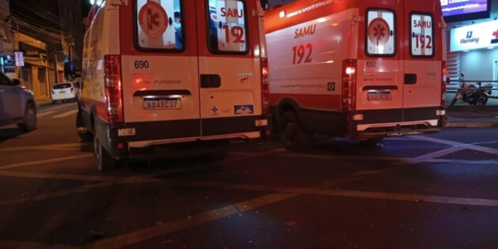 A vítima, de 51 anos, foi levada em estado grave a um hospital de Ponta Grossa.