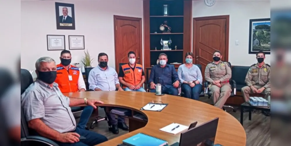 Prefeitos estiveram reunidos para debater melhorias em prol do Corpo de Bombeiros