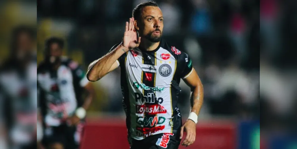 'El Pistoleiro' foi mais uma vez decisivo e definiu a partida para o Alvinegro na primeira partida do Estadual