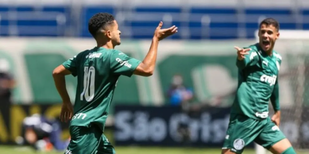Verdão não tomou conhecimento do Santos e venceu a decisão do torneio de base por 4 a 0, no Allianz Parque