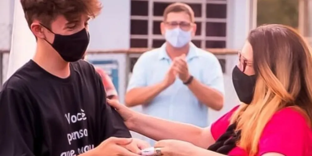 Em todo o país, são 6500 medalhas de ouro, prata e bronze e 46200 certificados de Menção Honrosa