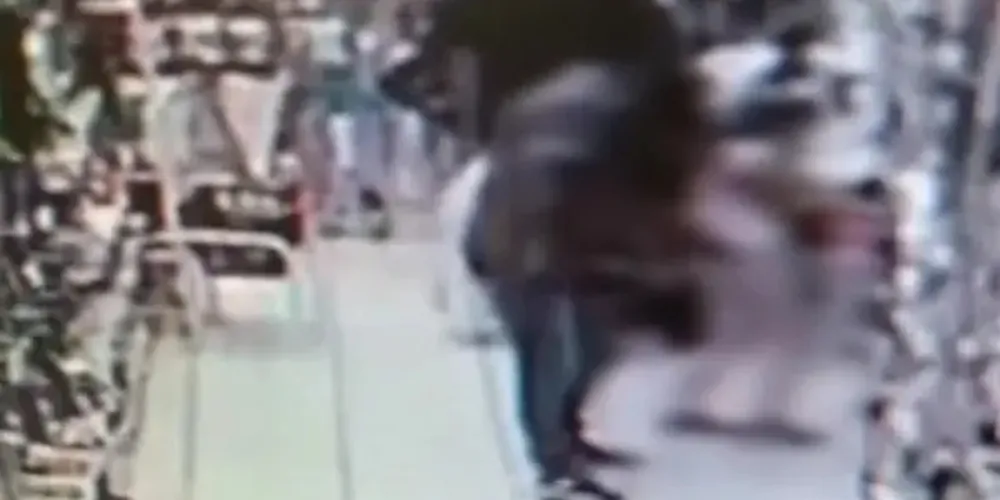 Investigações levantam a hipótese do homem ter ido até à cidade para praticar o crime.