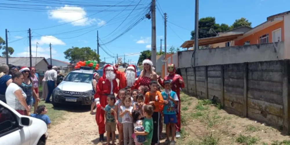 Cerca de 100 pessoas foram beneficiadas durante a ação
