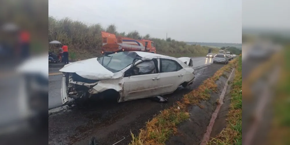 A motorista foi ejetada do veículo e não resistiu aos ferimentos.