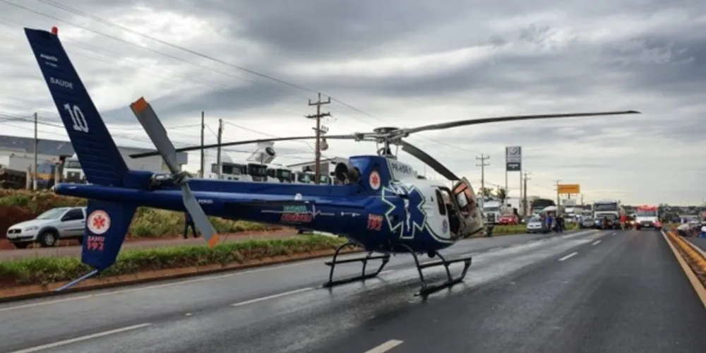 A vítima atendida pelo helicóptero era um motociclista que havia sofrido traumatismo craniano e precisou ser intubado no local.