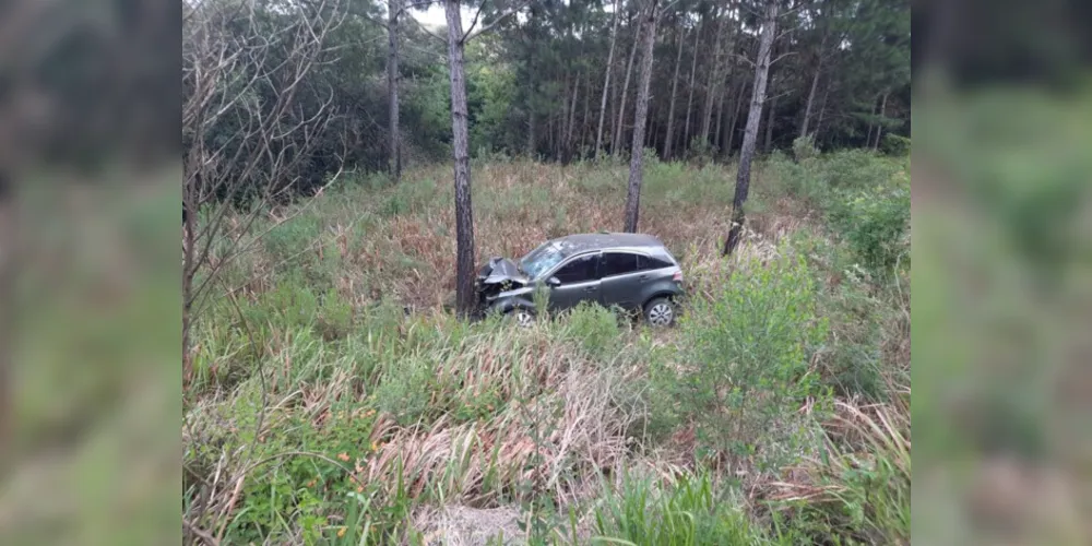 O acidente ocorreu na PR-438 em Ponta Grossa.