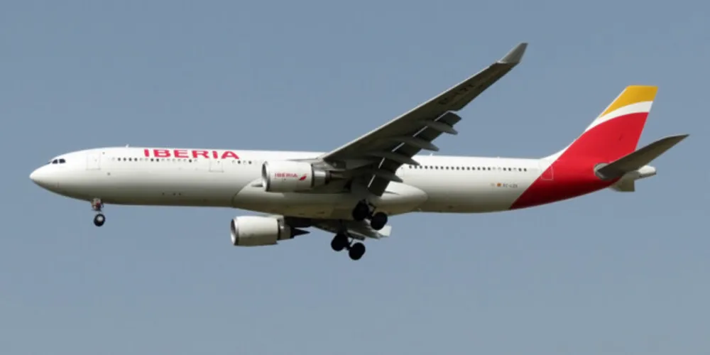 Cancelamento afetou passageiros que adquiriram passagens com destino a Paris com valores abaixo de 1500 reais
