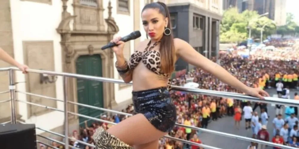 Anitta é uma das maiores expoentes da música brasileira, reconhecida internacionalmente