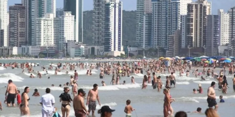 A maioria das pessoas atendidas nas unidades de saúde são turistas
