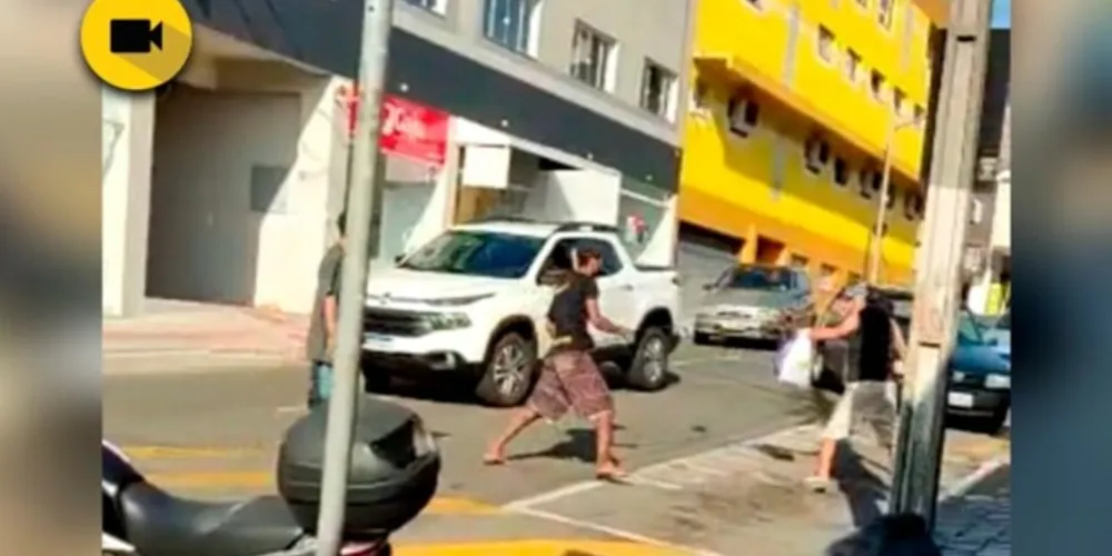 A briga aconteceu na avenida Visconde de Taunay.