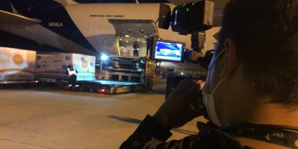 Remessa chegou de madrugada ao Aeroporto de Viracopos, em Campinas.