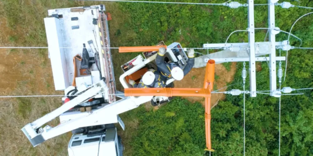 Copel vai investir R$ 2 bilhões em 2022, com 77% dos recursos para distribuição de energia