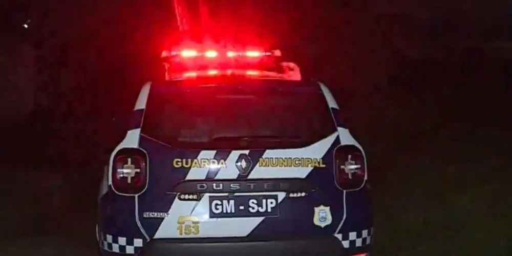 Vítima tinha marcas de violência e execução pode ter relação com  briga entre gangues.
