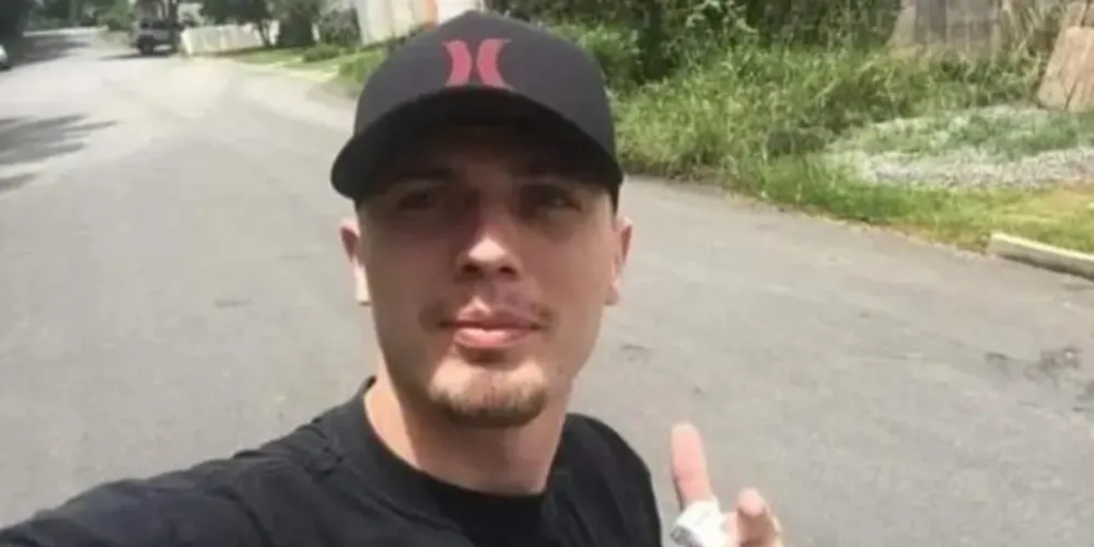 O crime ocorreu na noite da última terça-feira (23) em Fazenda Rio Grande.