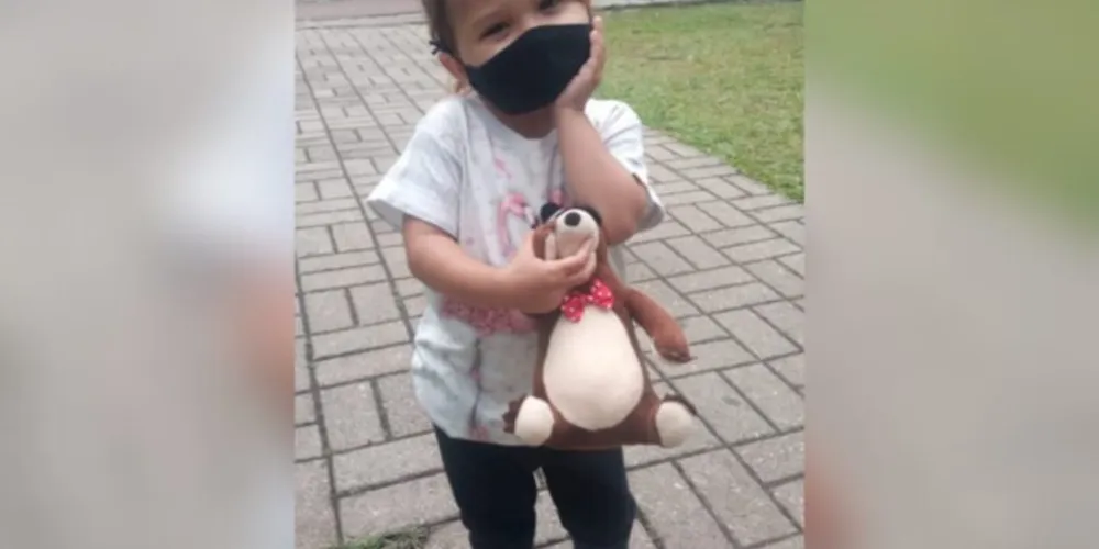 Eryka Giovanna de Souza Machado, de apenas 3 anos e 6 meses, foi diagnosticada com a Doença de Crohn.