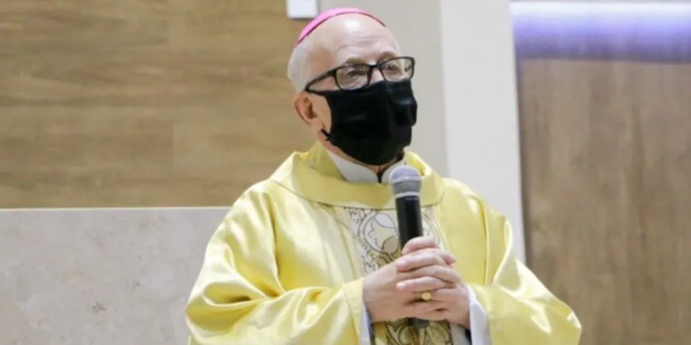 Segundo a diocese de Ponta Grossa, o bispo passa bem