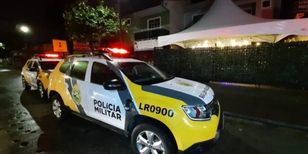 Três dias após o suspeito retornou ao estabelecimento e cometeu o crime. Uma segunda pessoa estaria esperando ao lado de fora do estabelecimento e ambos fugiram a pé.
