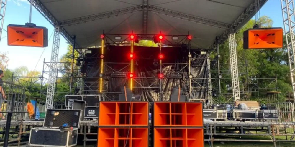 ‘X-Mas Party’ no Ponta Lagoa terá DJ francês e sistema de som especial.