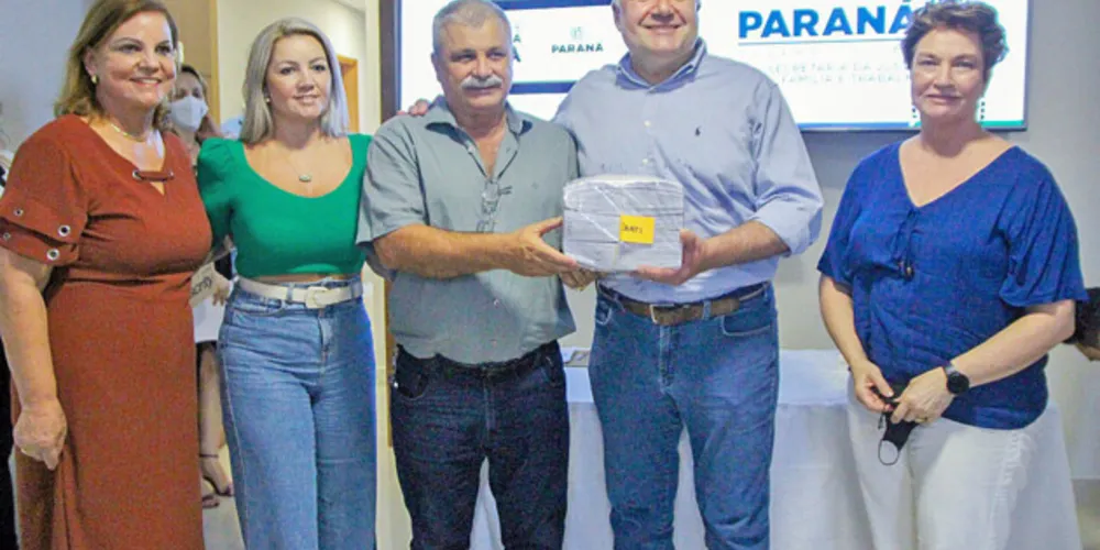 Em seu discurso, o prefeito Jorge Derbli (PSDB) agradeceu o Governo do Estado pela realização do programa