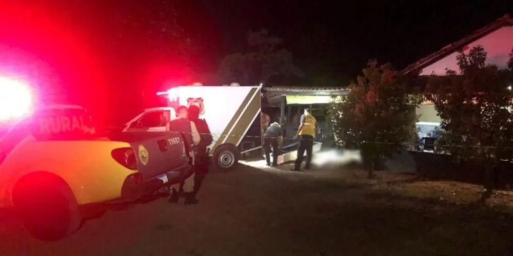 A vítima não teve tempo para reagir e morreu ainda no local.