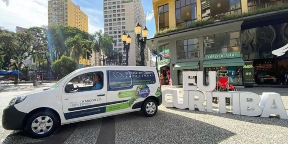 Veículo fará entregas de produtos do Grupo Boticário em todo a cidade de Curitiba.   