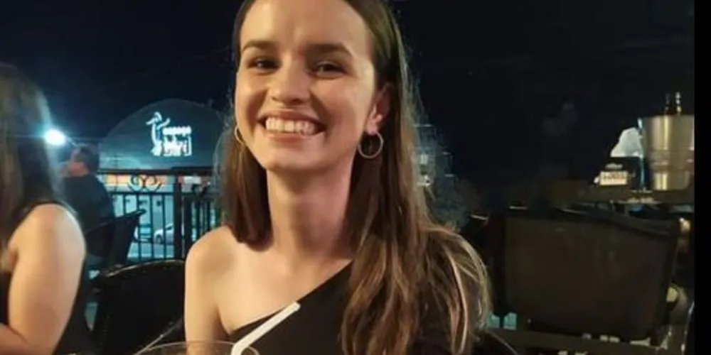 Letícia Plewa chegou a ser socorrida e foi internada no Hospital Regional de Paranaguá