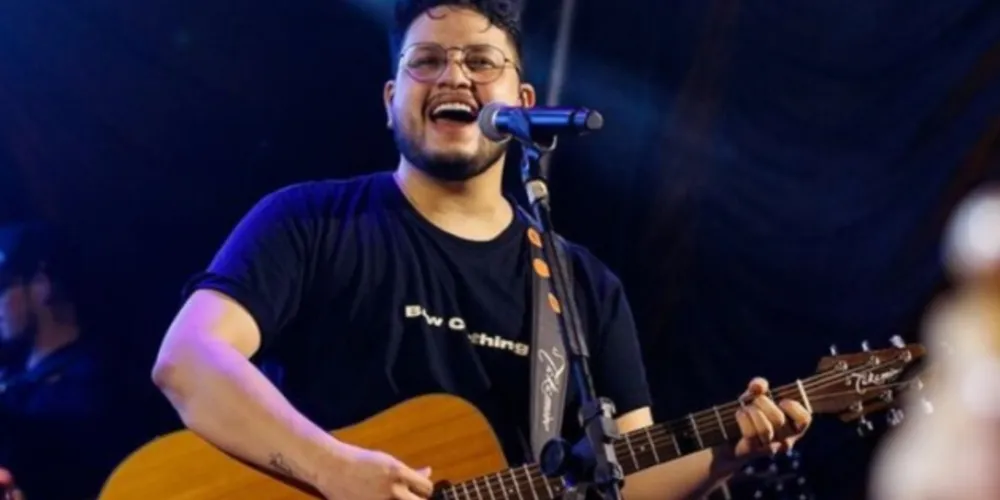 Cantor Maurílio morre em hospital de Goiânia