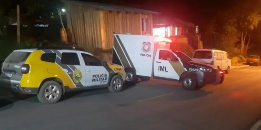 Vítima teria sido atraída para o local do crime com a intenção de fazer um orçamento para uma porta.