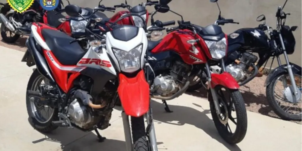 Seis motocicletas foram apreendidas na operação da PM