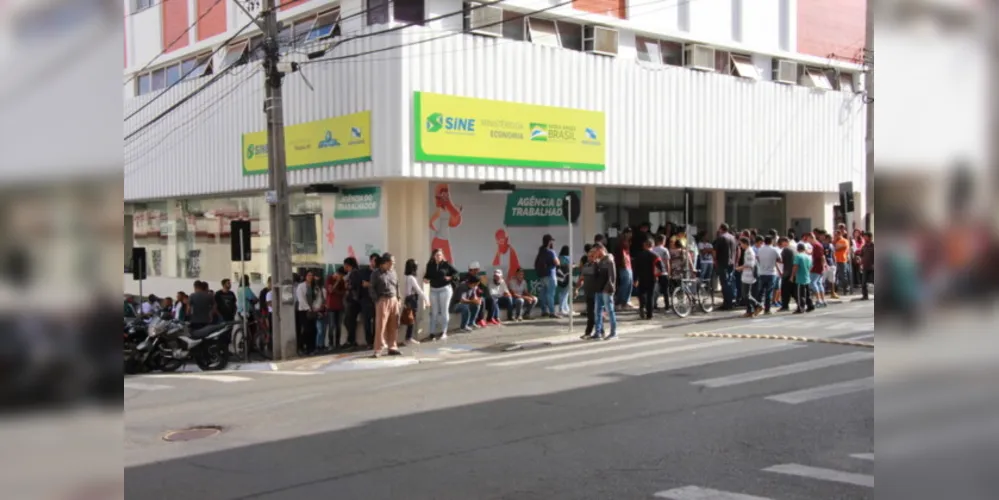 A agência de Ponta Grossa fica na rua Doutor Colares, 394, no Centro, Ponta Grossa.