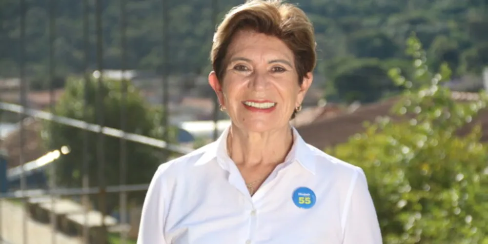 Prefeita da cidade de Ponta Grossa, Elizabeth Silveira Schmidt (PSD).