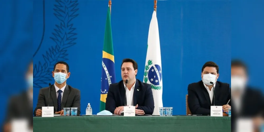 Ratinho Junior convocou uma coletiva no Palácio Iguaçu para anunciar o plano de operação das rodovias a partir do fim das concessões