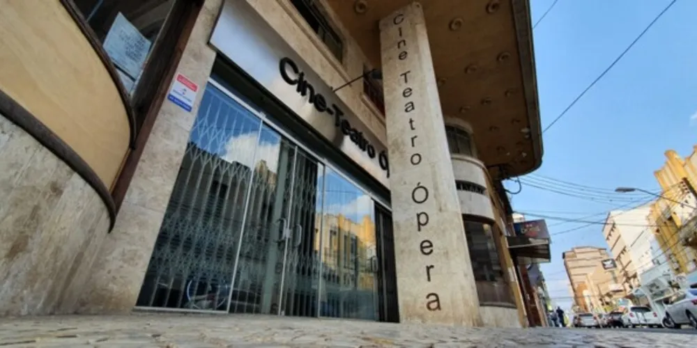 Cine Teatro Ópera, em Ponta Grossa