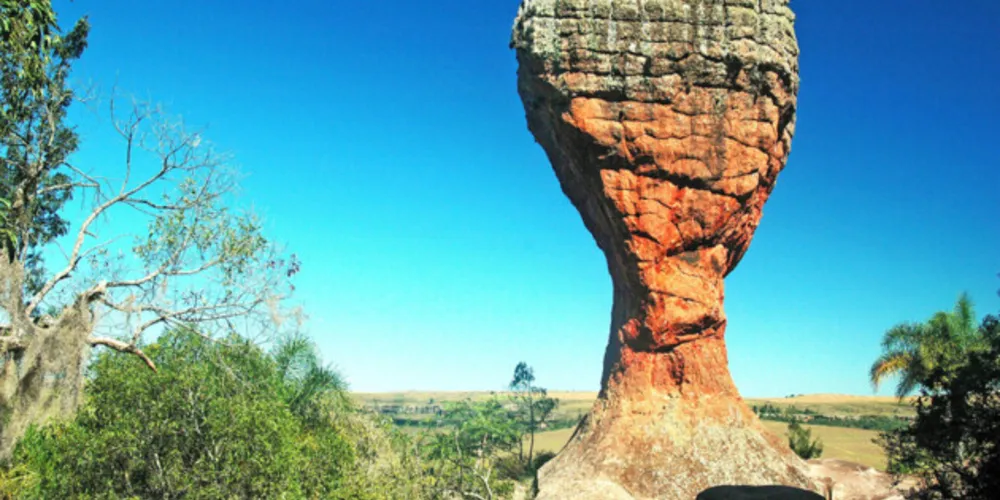 Imagem ilustrativa da imagem Parques do Paraná receberam 17 mil turistas no fim de ano
