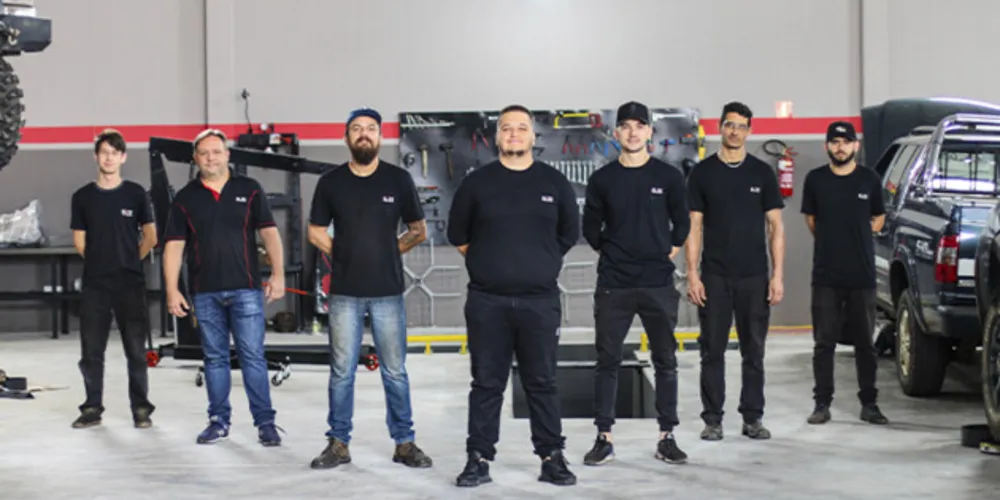 Empresa conta também com um autopeça especializada, com as melhores marcas nacionais e internacionais