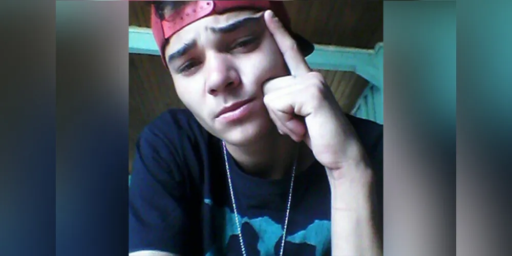 Jackson Rafael foi alvejado por dois disparos de arma de fogo na madrugada desta quinta-feira