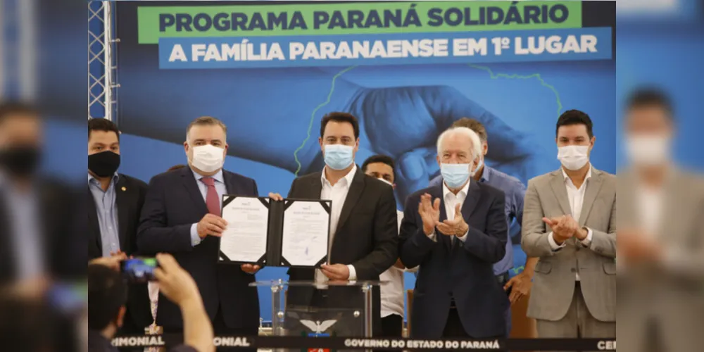O governador Carlos Massa Ratinho Junior apresentou o programa Paraná Solidário, voltado a ajudar os paranaenses que mais necessitam de apoio