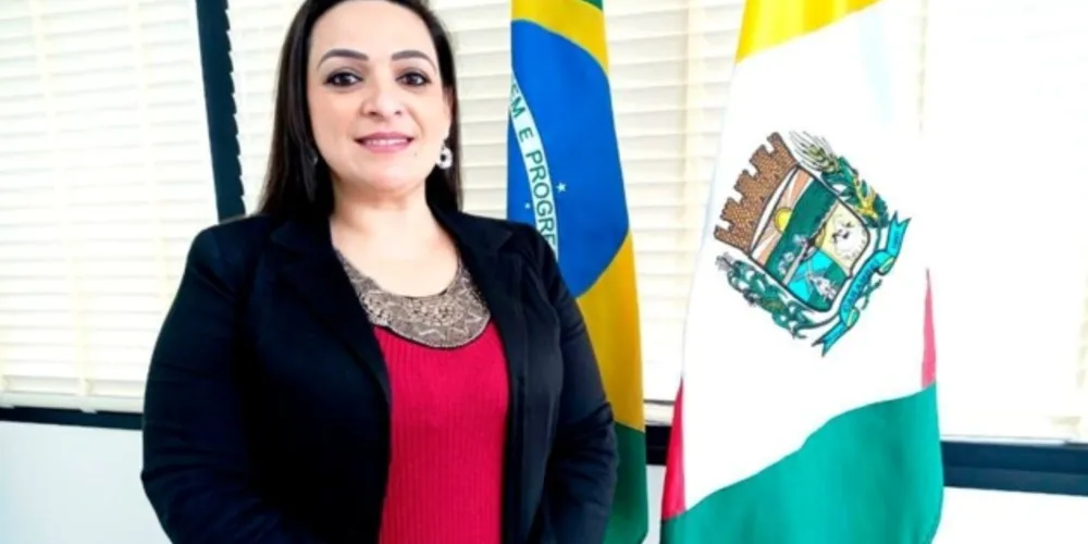 Prefeita Elisangela fala a importância desta época do ano e também destaca as ações que devem ocorrer em prol do aniversário da cidade