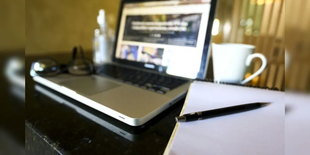 Teletrabalho pode ser adotado, a critério do empregador