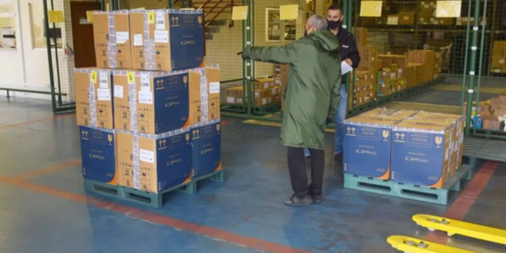 As vacinas da Pfizer/BioNTech são destinadas para dose de reforço (DR) de idosos acima de 60 anos.