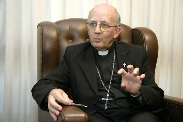 O bispo Dom Sergio Arthur Braschi, de 73 anos, retornou para a casa episcopal